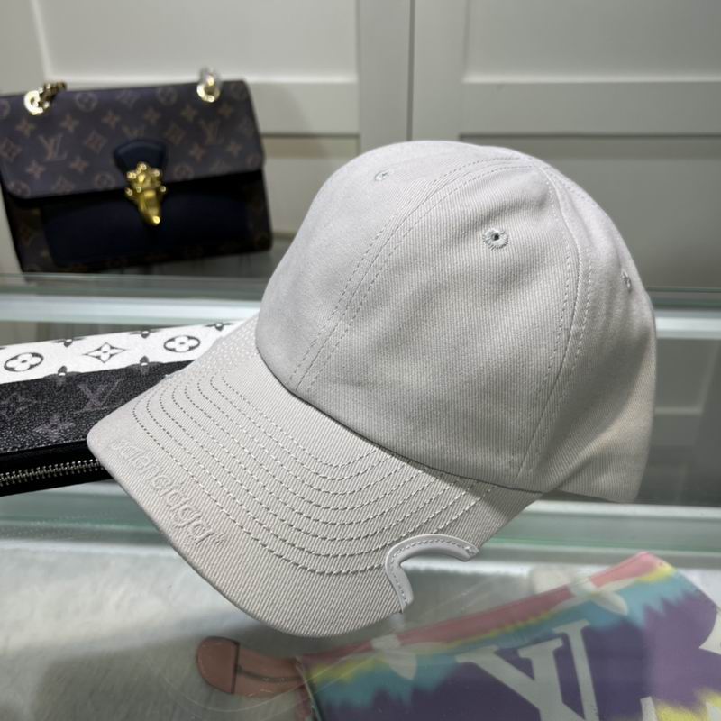 Balenciaga Cap 50 (17)